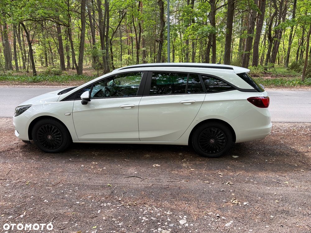 Opel Astra 1.2 T Edition S&S - 17