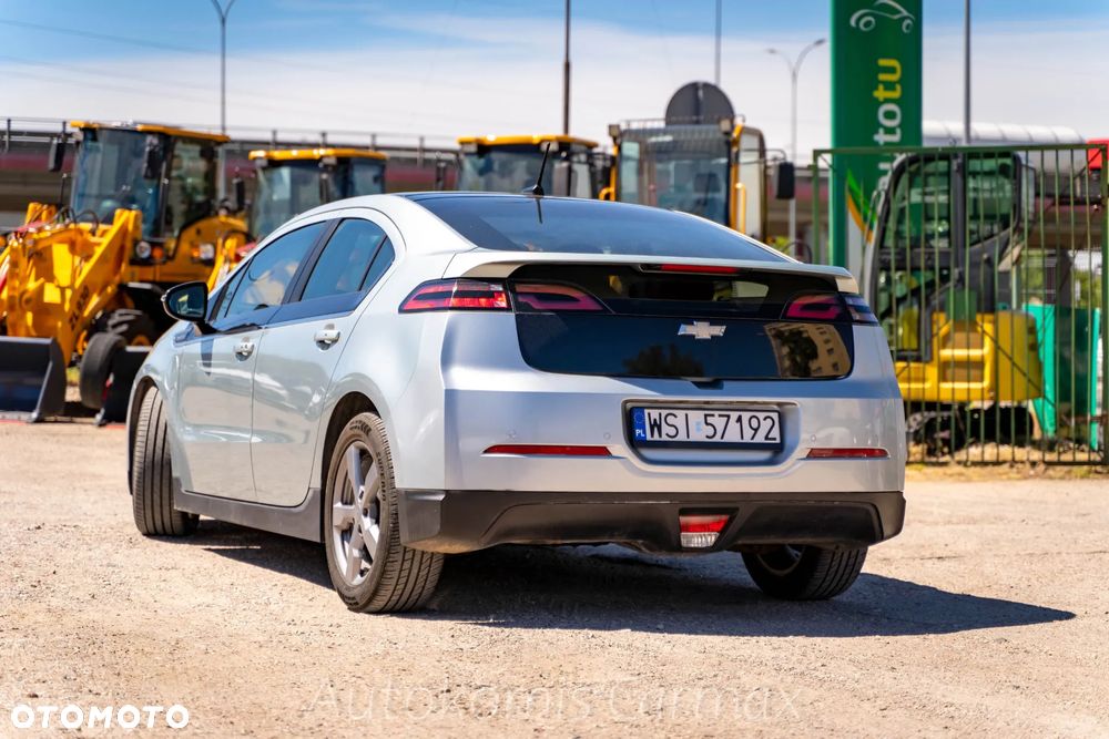 Chevrolet Volt - 11