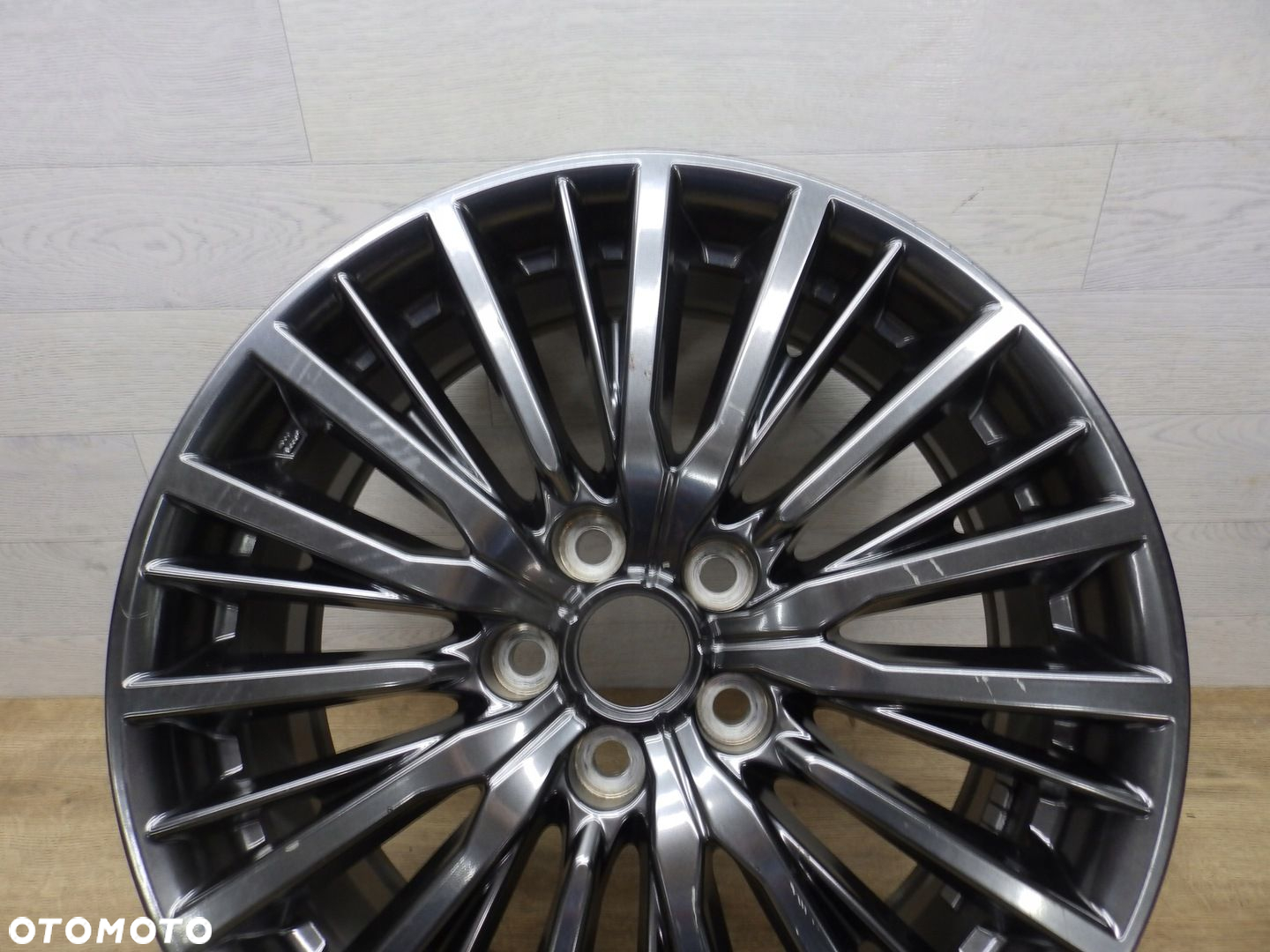 Felga Mitsubishi ASX Outlander Enkei J18x7J Et38 5x114.3 - 3