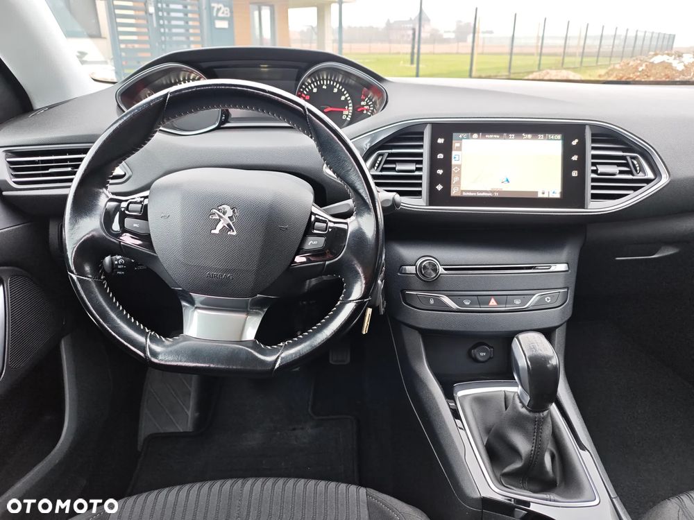 Peugeot 308 PureTech 110 Stop & Start Style - 10
