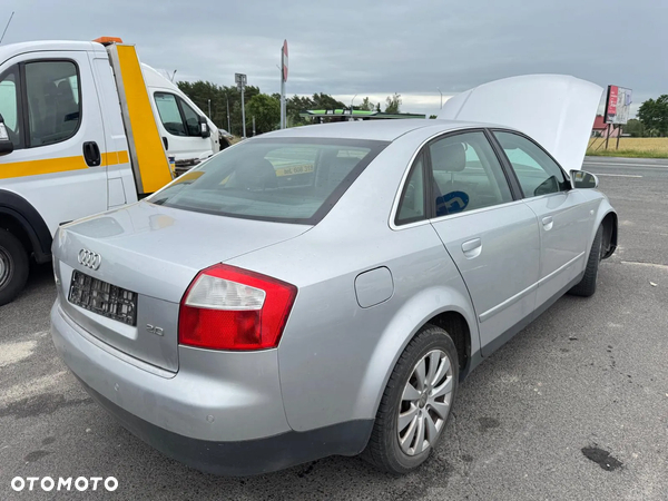 Audi A4 2002 poj. 2.0 turbo benzyna 131 KM kod silnika ALT  - cały na CZĘŚCI