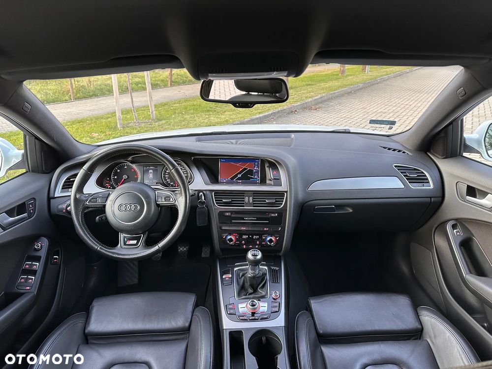 Audi A4 Avant 2.0 TDI e DPF S line Sportpaket - 6