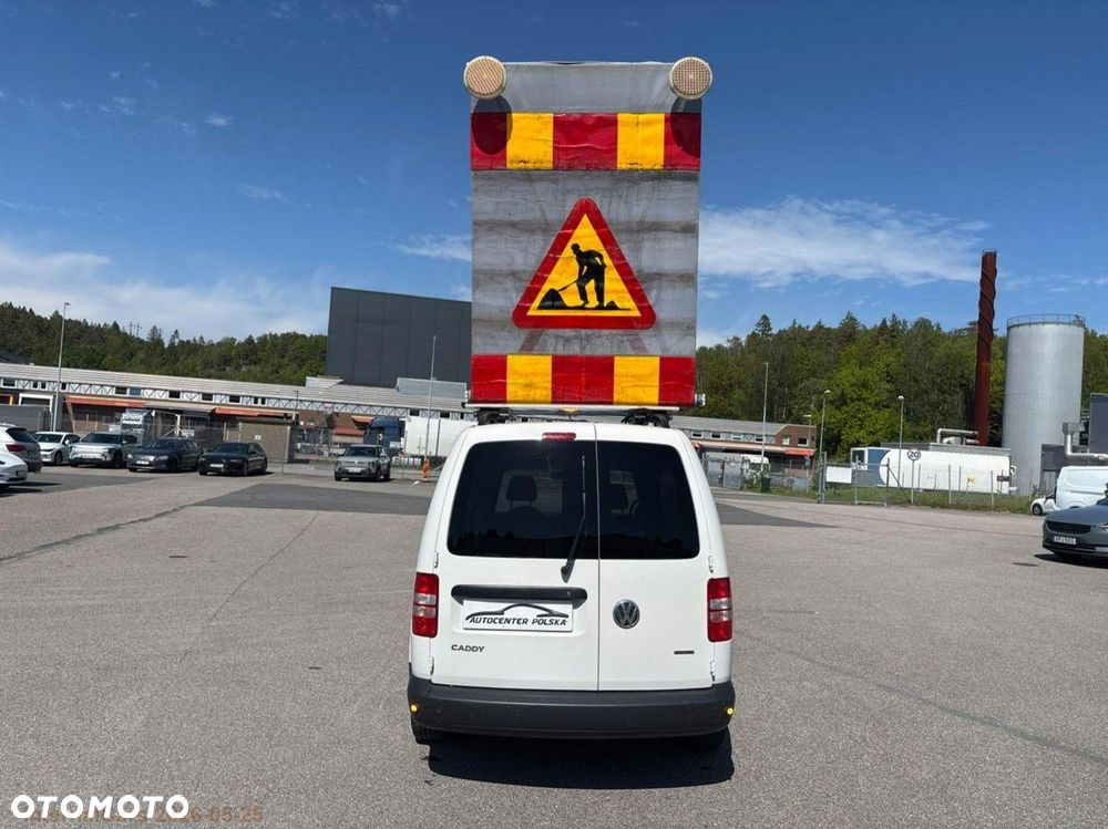 Volkswagen Caddy - 4