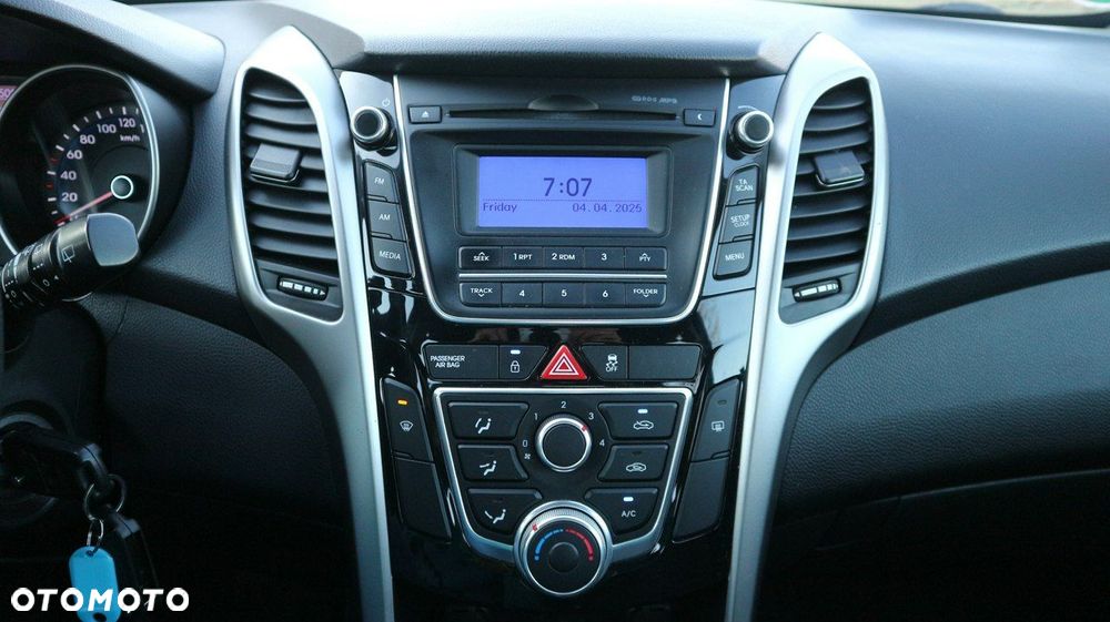 Hyundai i30 1.4 Advantage - 24