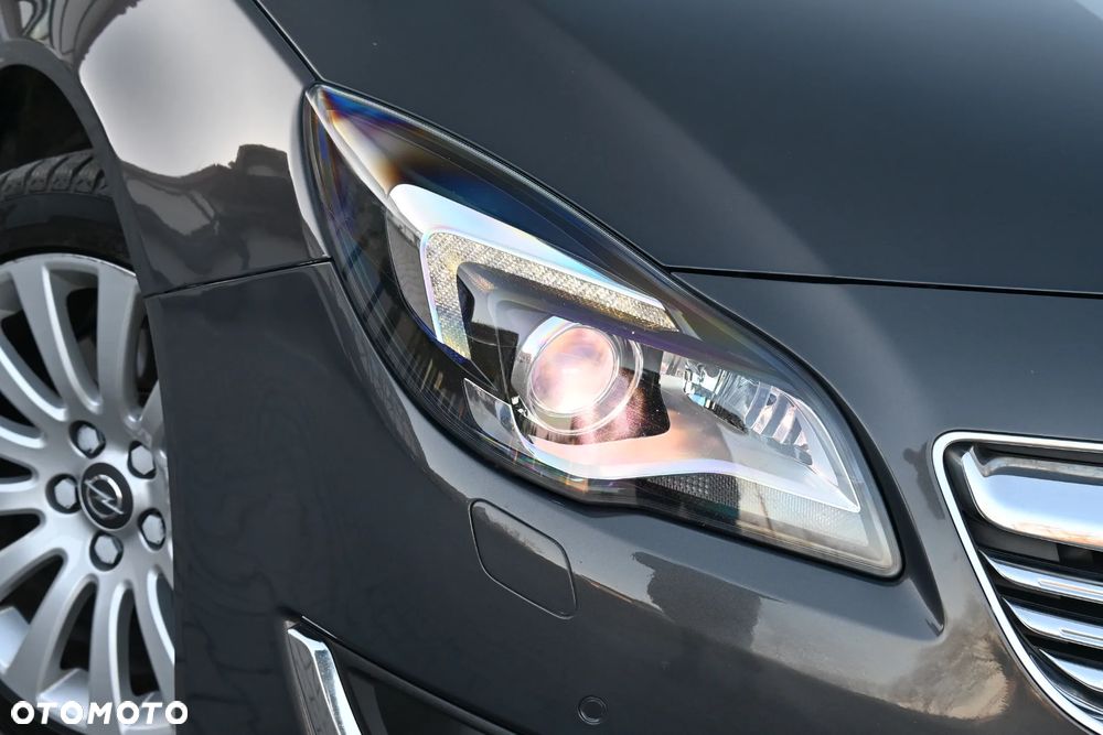 Opel Insignia - 10