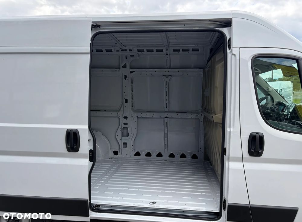 Peugeot Boxer Furgon L2H2 - 5