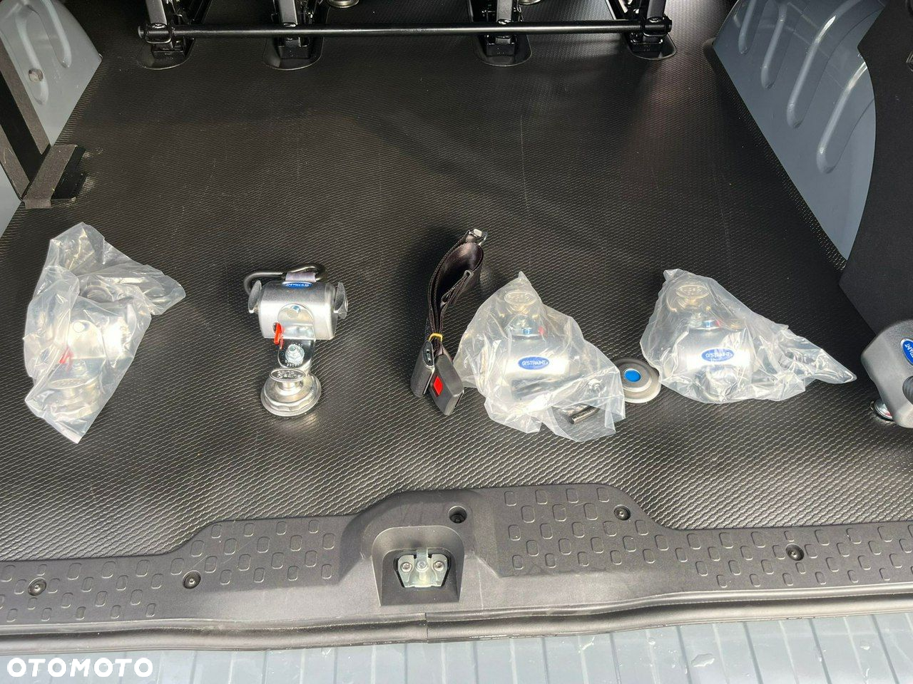 Renault Trafic - 22