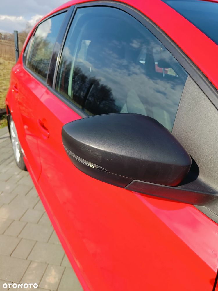 Volkswagen Polo - 15