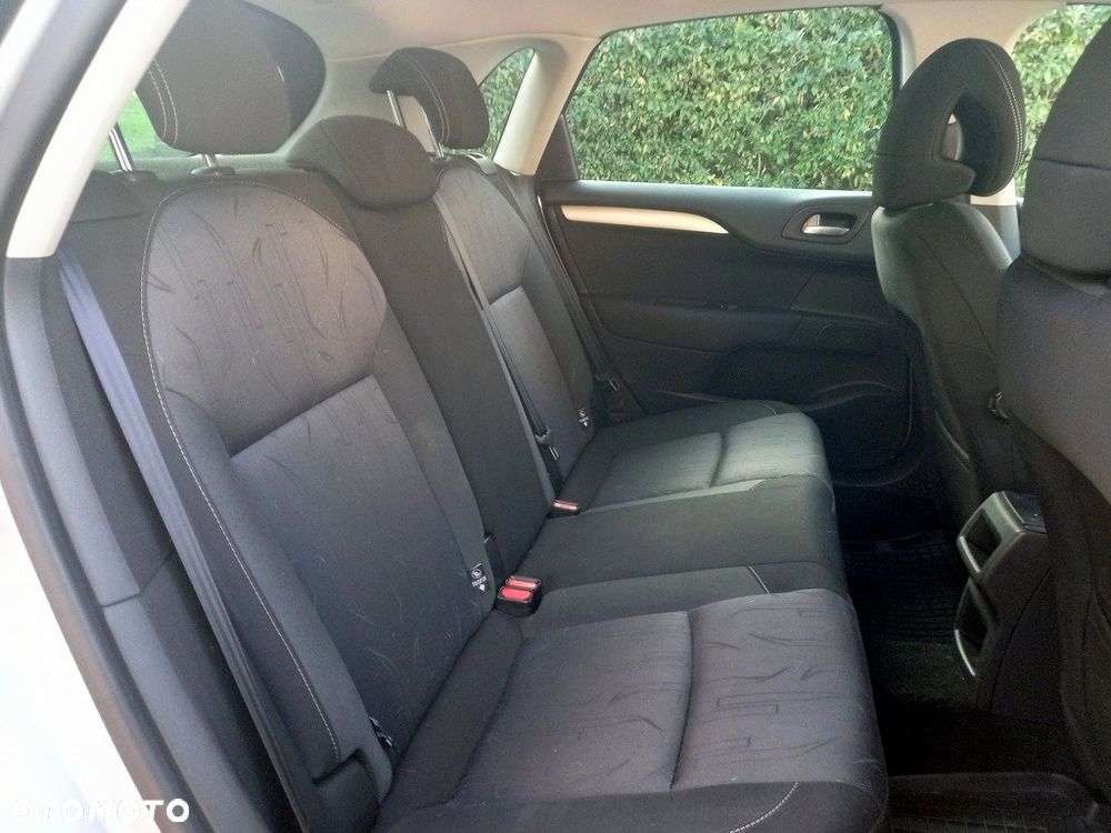 Citroën C4 - 10