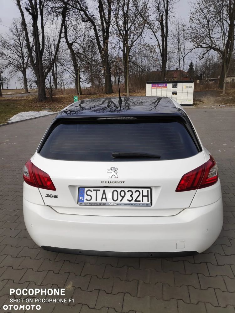 Peugeot 308 - 4