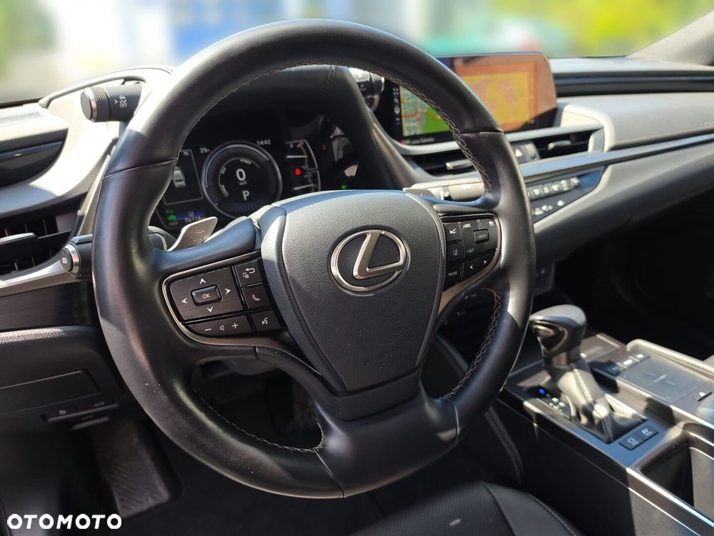 Lexus ES - 17