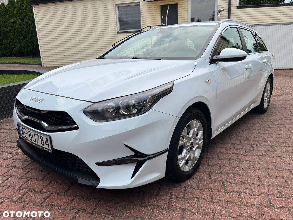 Kia Ceed 1.5 T-GDI M - 4