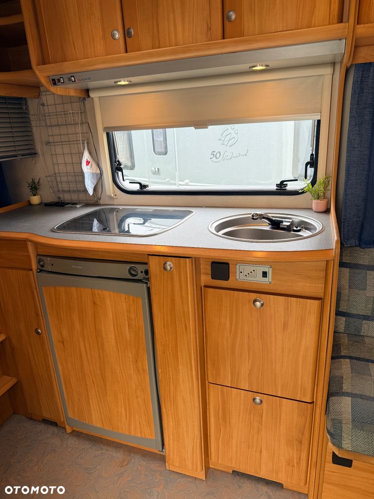Adria ADIVA 502 UP-mover, przedsionek bogate wyposażenie - 13