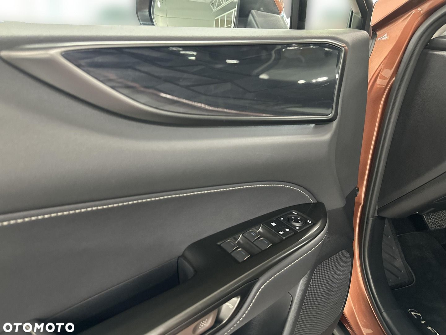 Lexus NX - 18