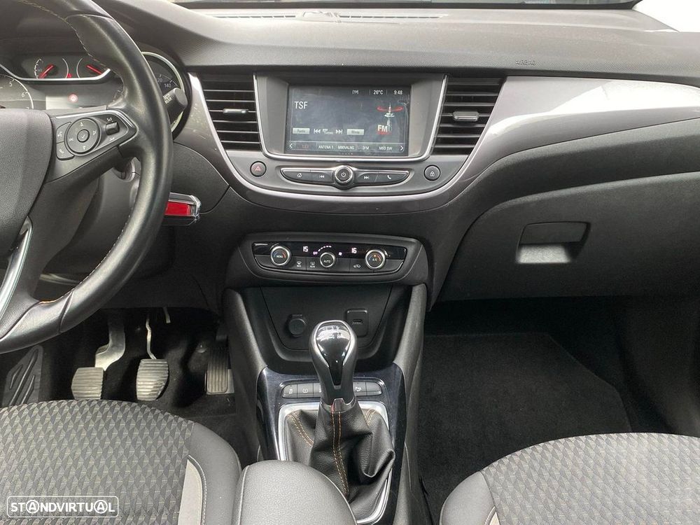 Opel Crossland X - 9