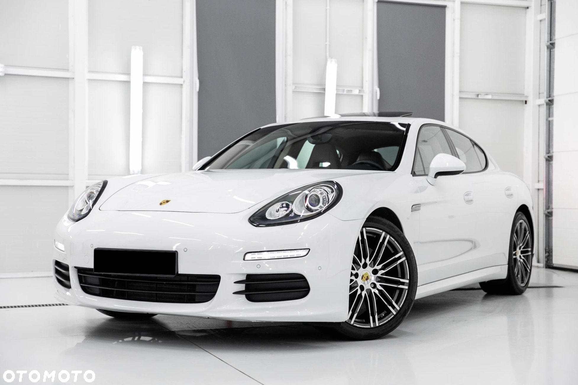 Porsche Panamera PDK - 2