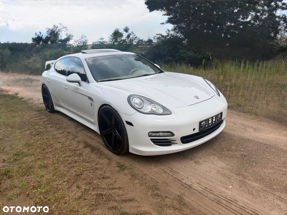 Porsche Panamera 4 PDK - 2