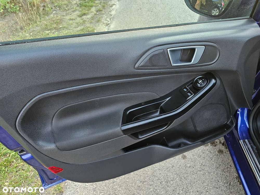 Ford Fiesta 1.25 Titanium EU5 - 18