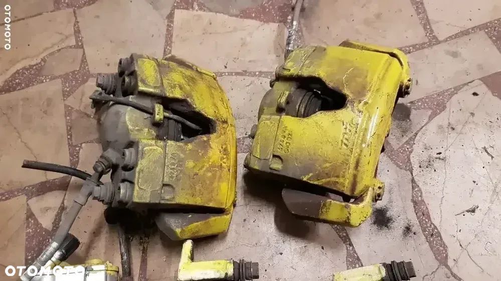 ZACISKI HAMULCOWE LEWY PRAWY PRZÓD AUDI A4 B8 A5 A6 C7 - 1