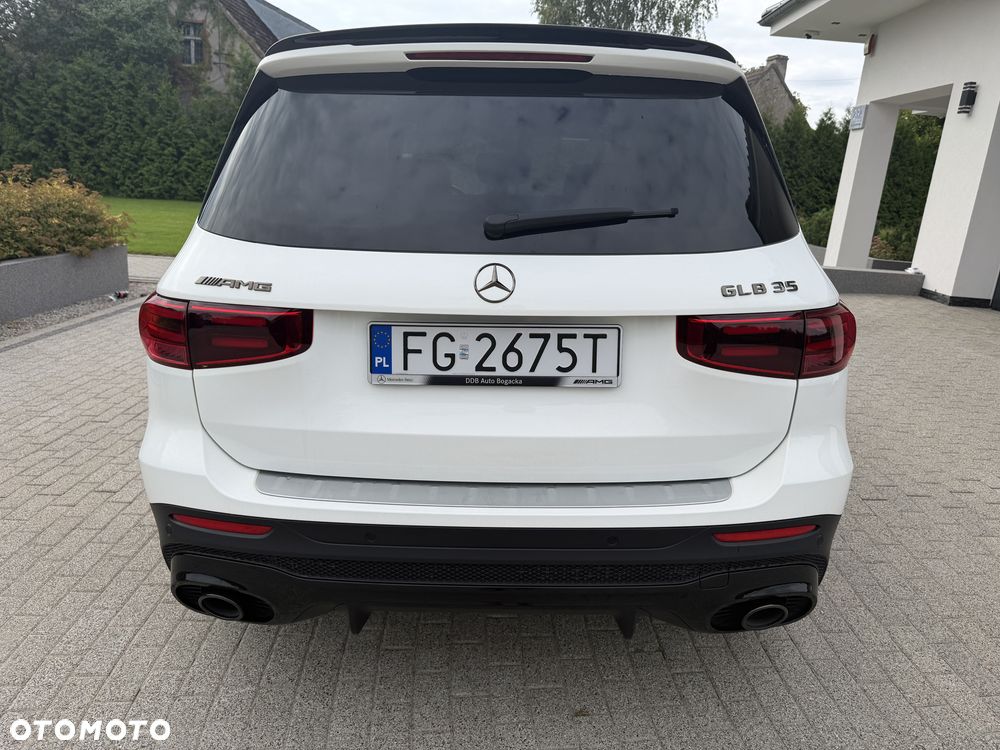 Mercedes-Benz GLB AMG 35 mHEV 4-Matic 8G-DCT - 10