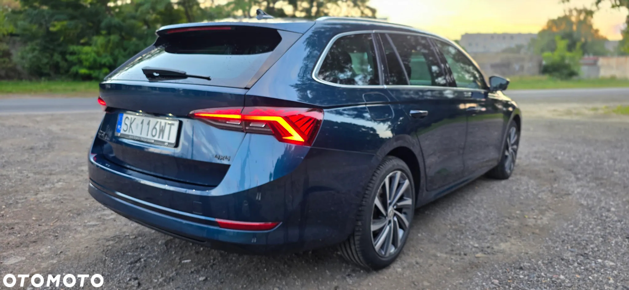 Skoda Octavia 2.0 TSI 4x4 Style DSG - 3