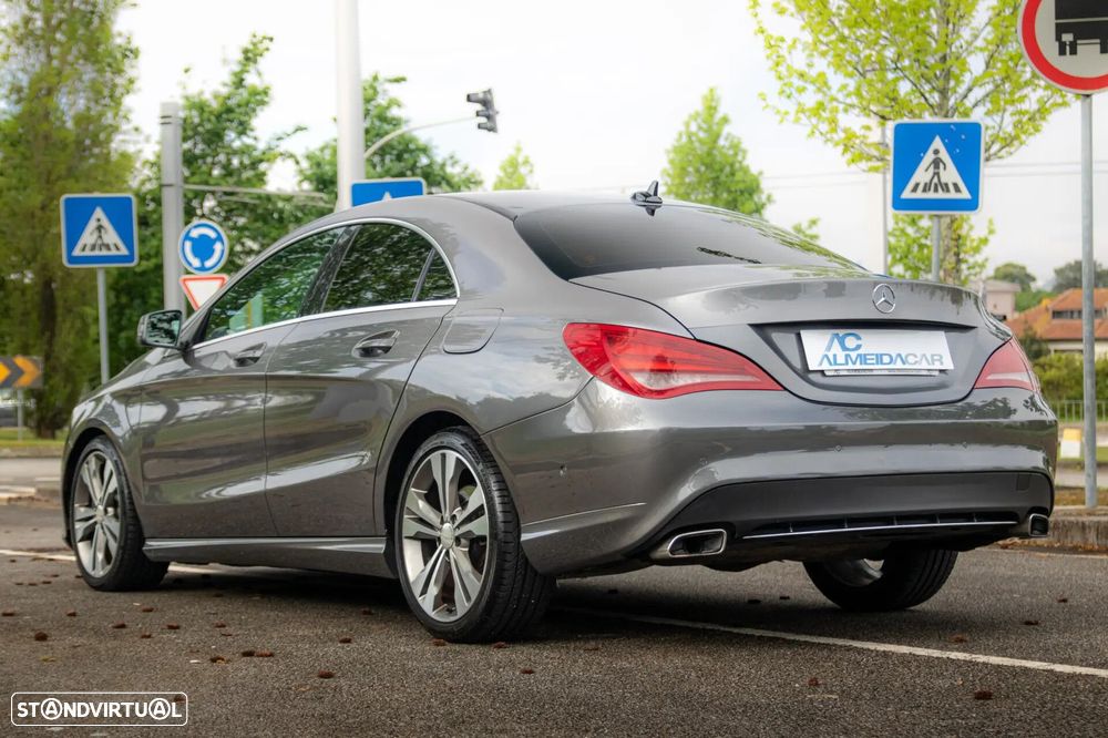 Mercedes-Benz CLA 220 CDI Urban Aut. - 25