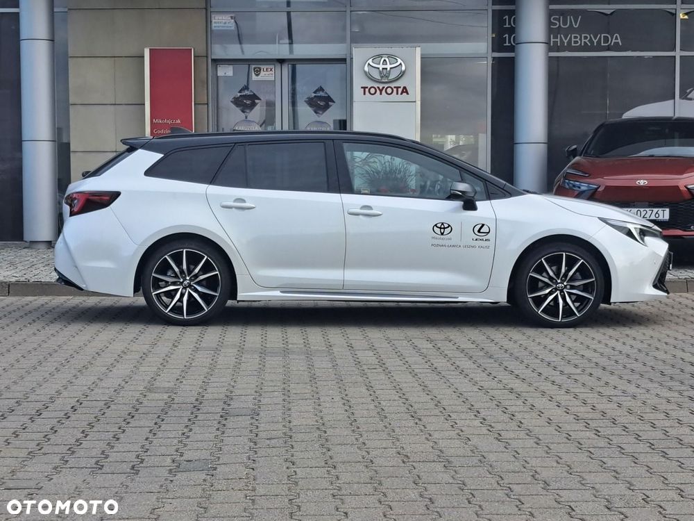 Toyota Corolla 2.0 Hybrid GR Sport Dynamic - 8