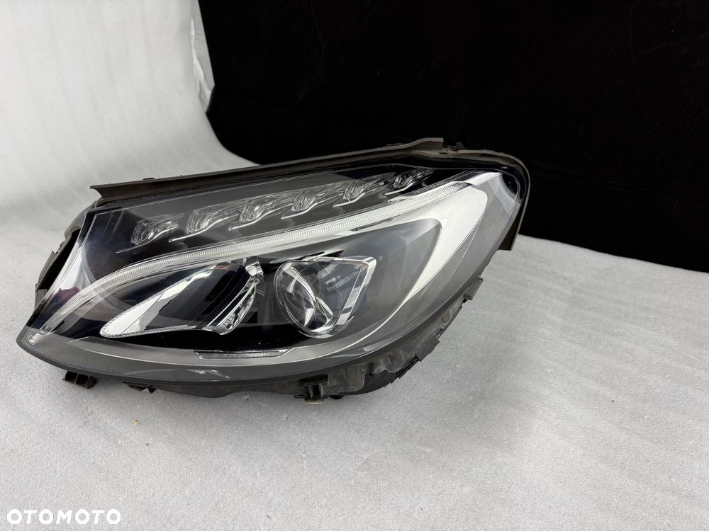 Reflektor Przód strona lewa Mercedes-Benz C W205 A205 Performance - 2