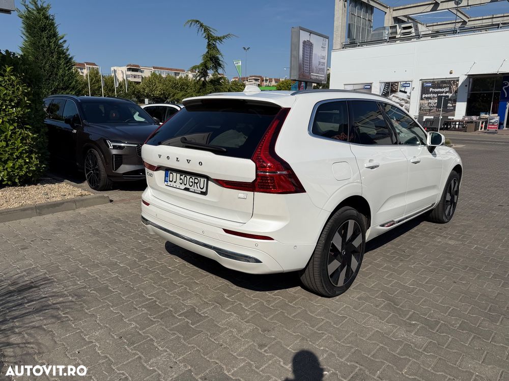 Volvo XC 60 Recharge T8 AWD AT Ultimate Bright - 5