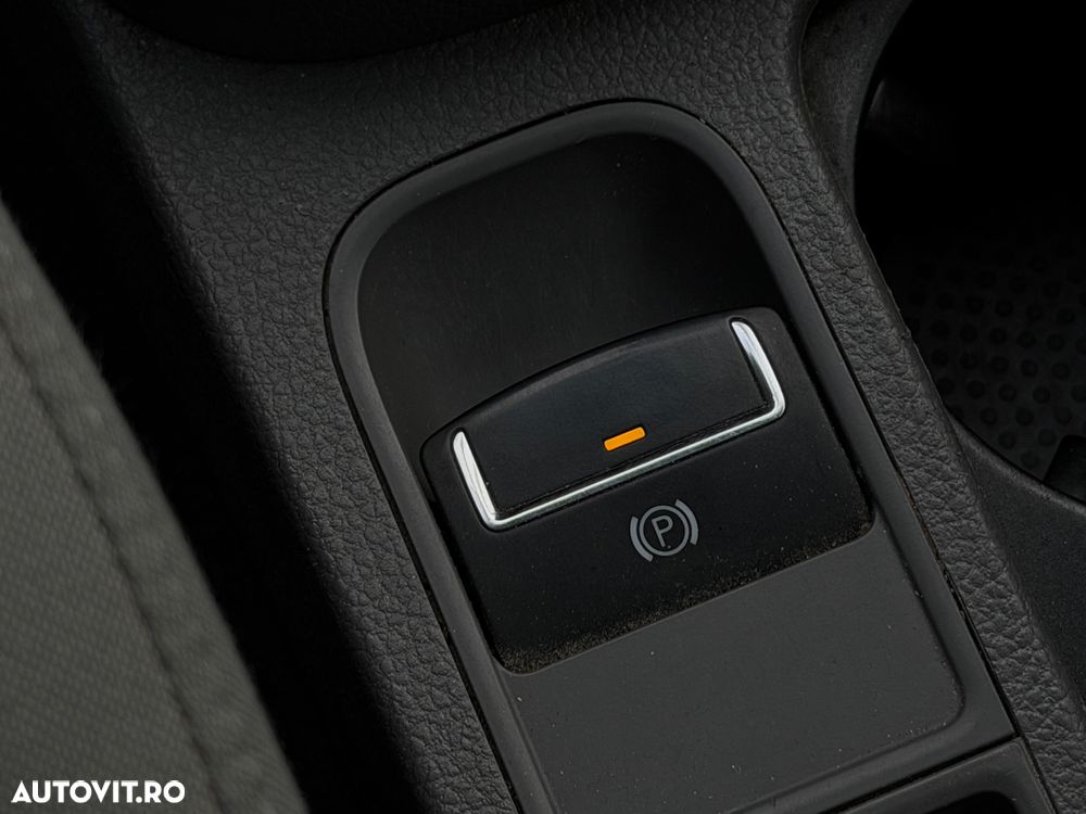 Volkswagen Sharan 2.0 TDI Comfortline - 19