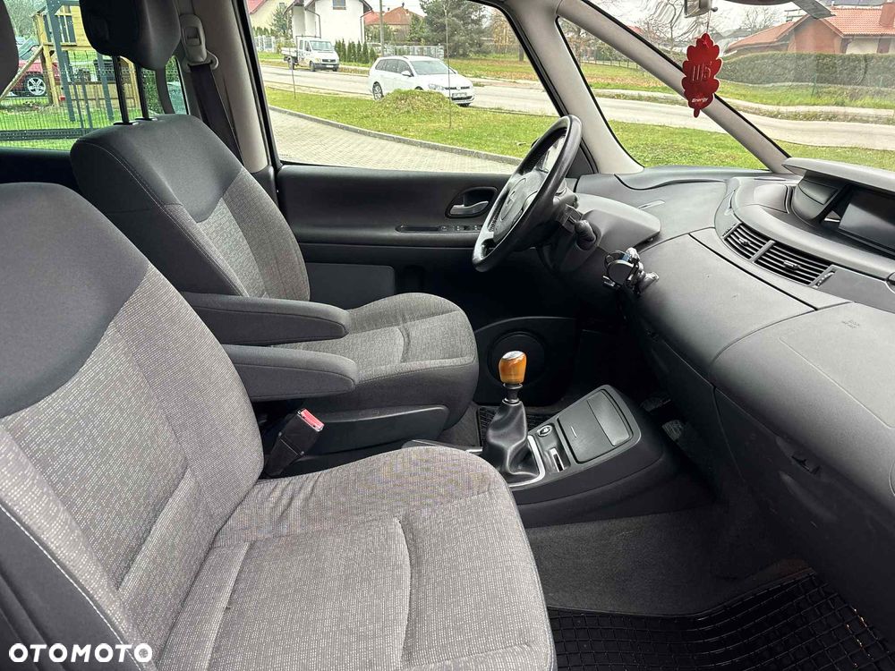 Renault Espace 2.0 dCi Expression - 8