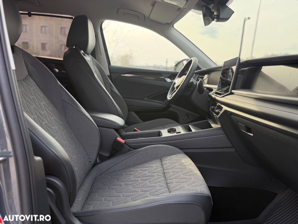 Volkswagen Tayron 1.5 TSI DSG PHEV Life - 31