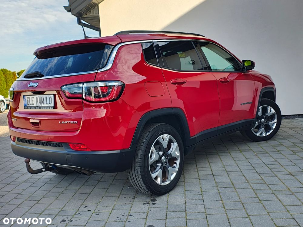Jeep Compass - 26