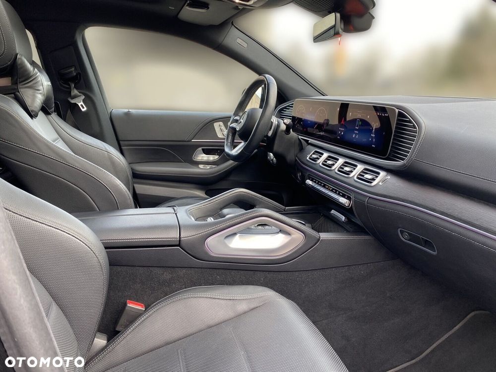 Mercedes-Benz GLE - 12