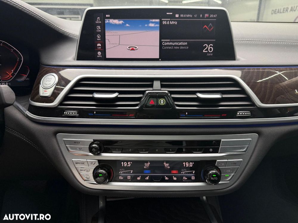 BMW Seria 7 740d xDrive - 18