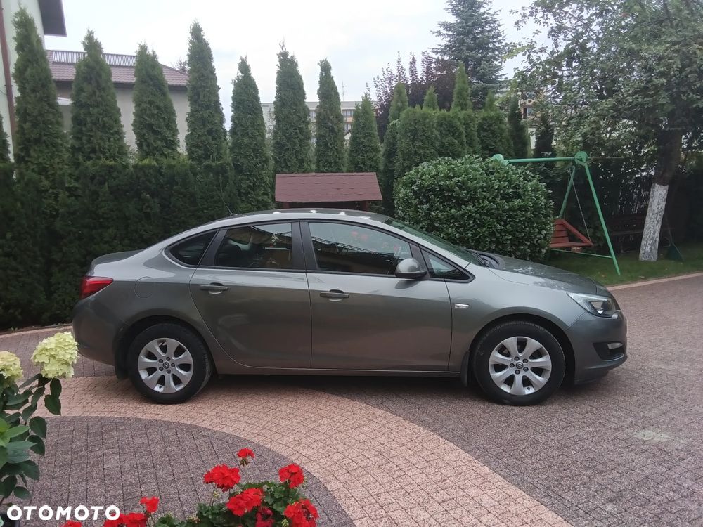Opel Astra 1.6 Active - 4