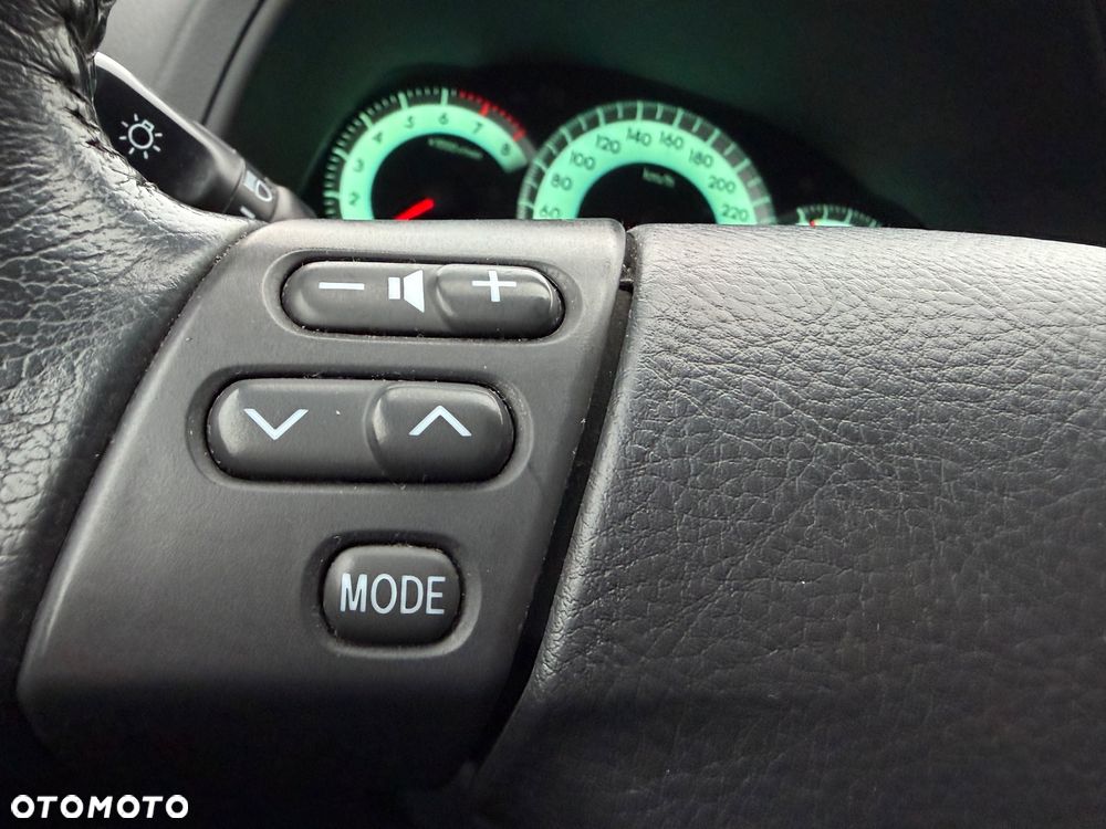 Toyota Corolla Verso 1.8 Team - 23