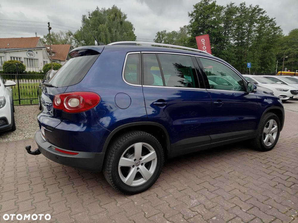 Volkswagen Tiguan - 8