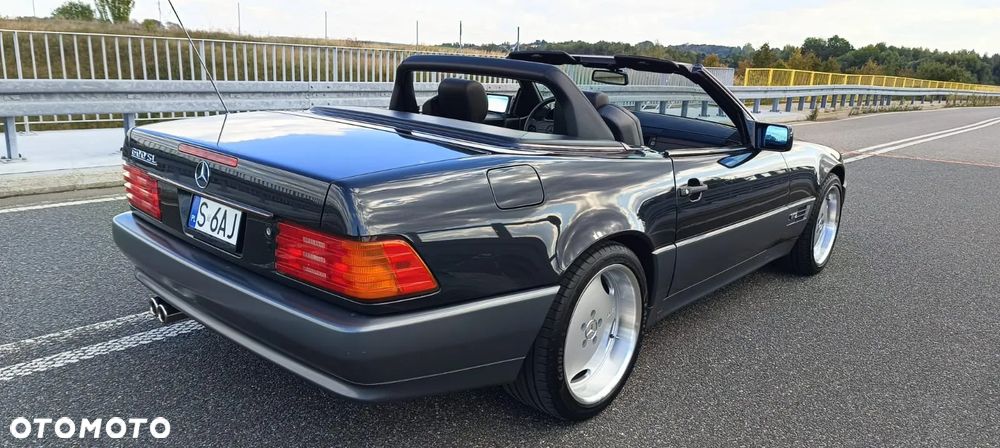 Mercedes-Benz SL 600 - 11