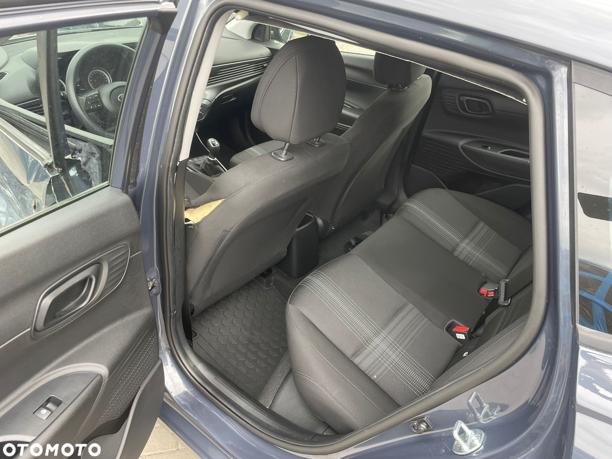 Hyundai i20 - 13