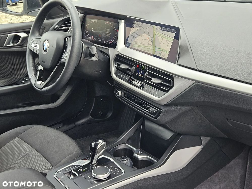 BMW Seria 1 118i Advantage - 27