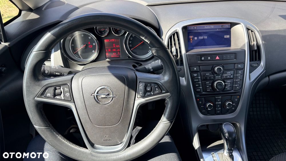 Opel Astra 2.0 CDTI Enjoy - 11