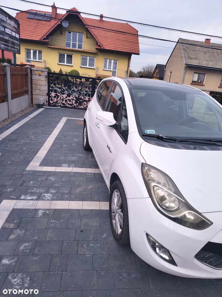Hyundai ix20 1.4 CRDi Comfort blue - 3