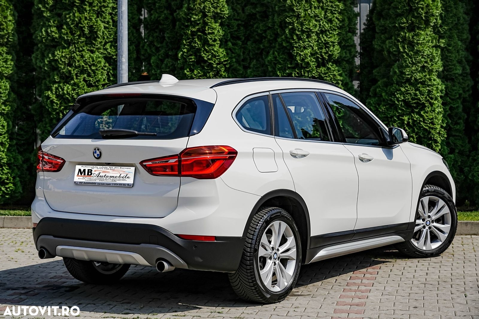 BMW X1 xDrive20i Aut. xLine - 9