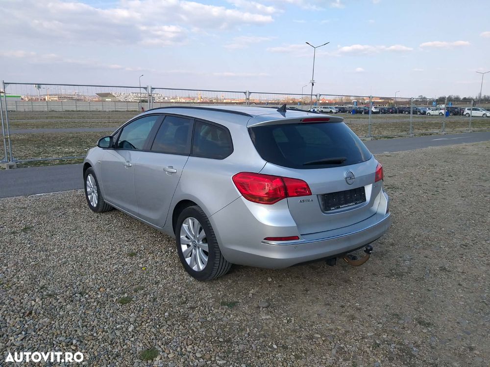 Opel Astra 1.6 CDTI Active - 10