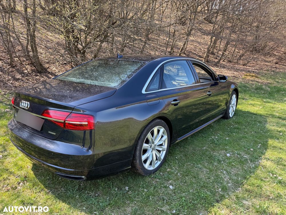 Audi A8 L 3.0 TFSI quattro Tiptronic - 2