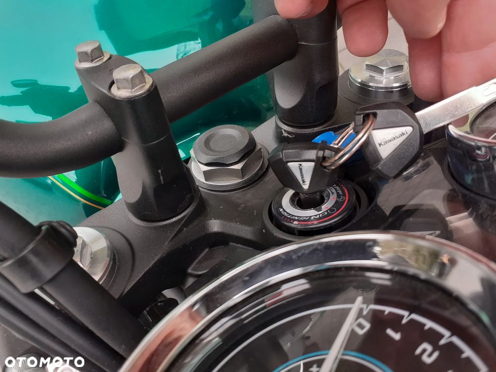 Kawasaki Z 650 RS - 18