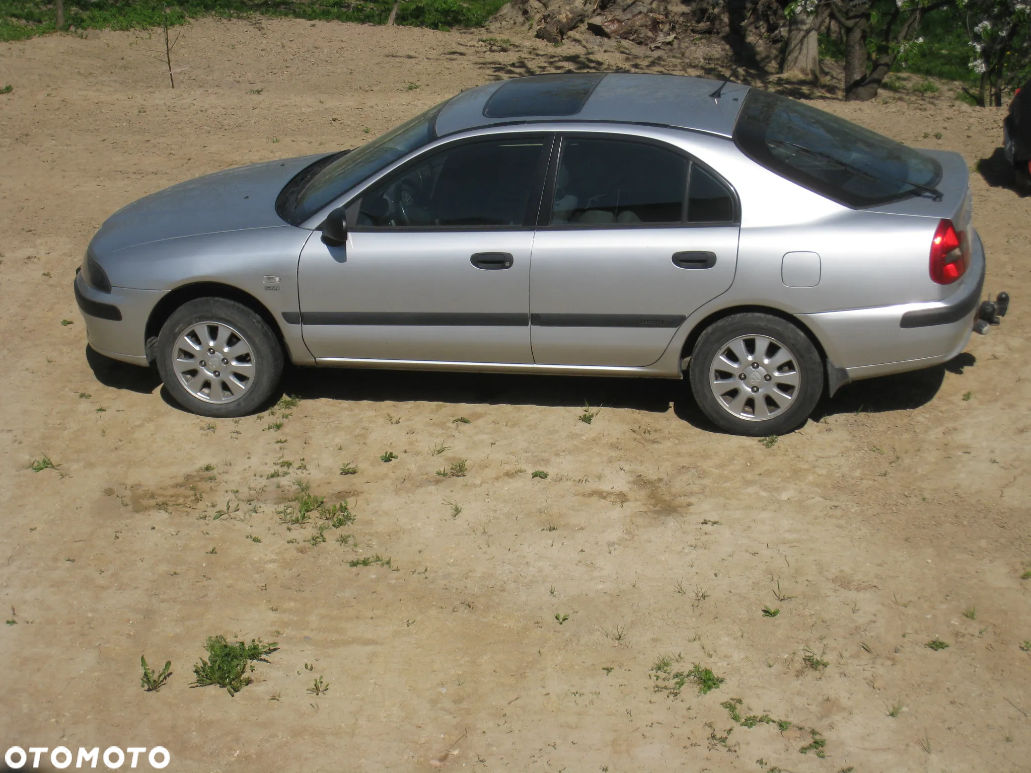 Mitsubishi Carisma - 2