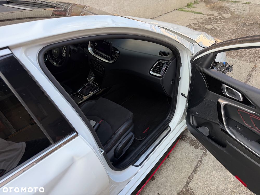 Kia ProCeed 1.6 T-GDI DCT7 OPF GT - 11
