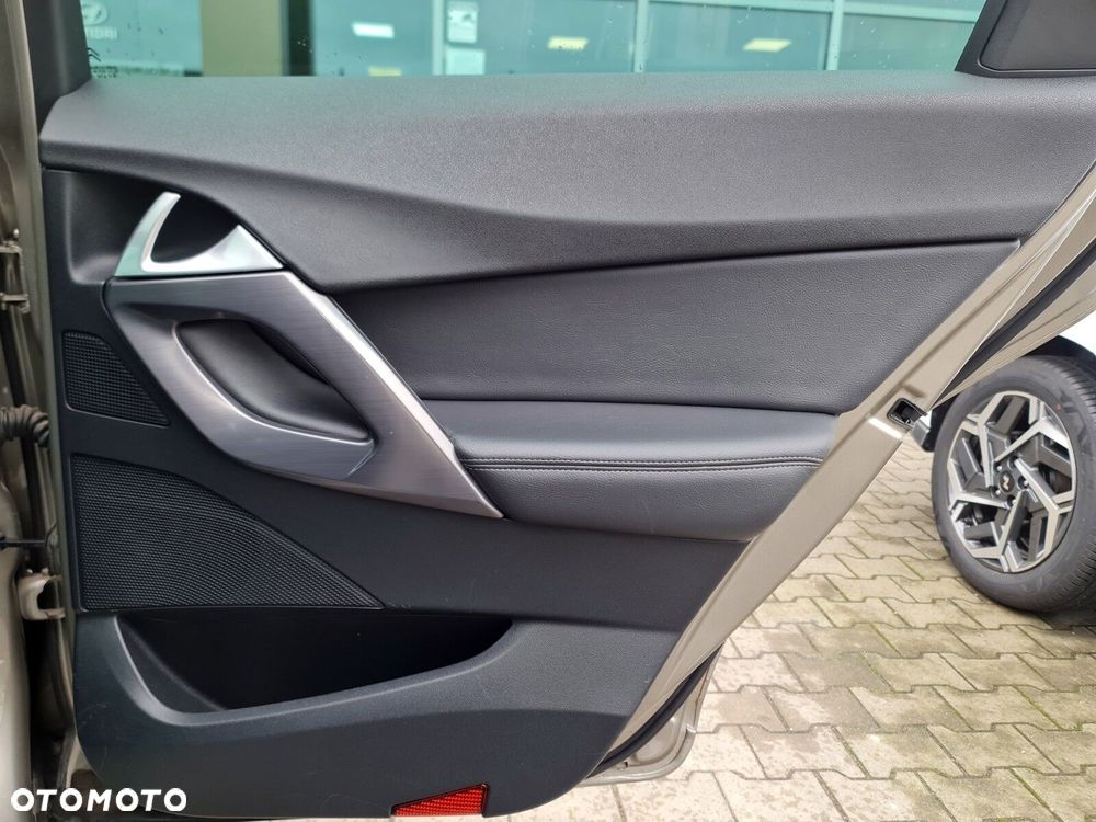 Citroën DS5 1.6 BlueHDi SoChic - 34